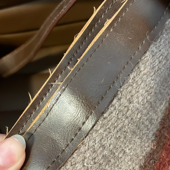 Vintage wool Aztec print saddle blanket tote - Picture 4 of 6